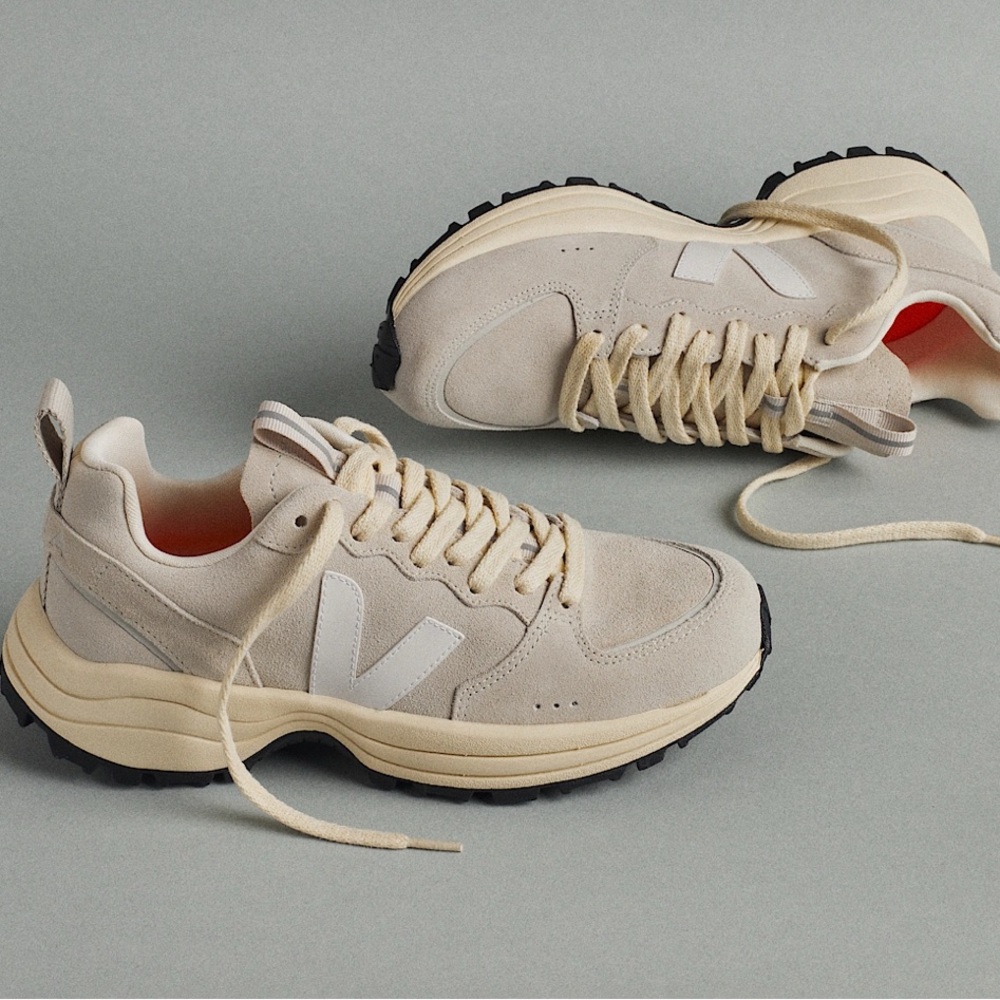 Veja Venturi Sneakers